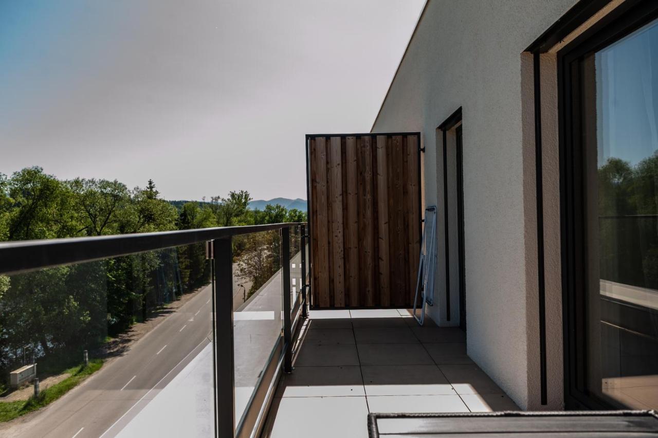 Apartmany Besen Bešeňová Esterno foto