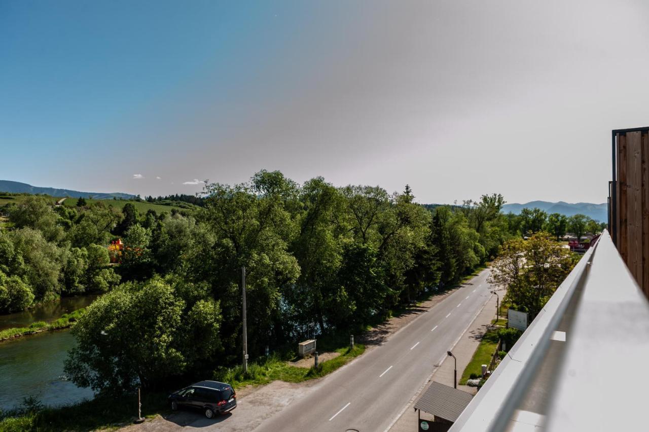 Apartmany Besen Bešeňová Esterno foto