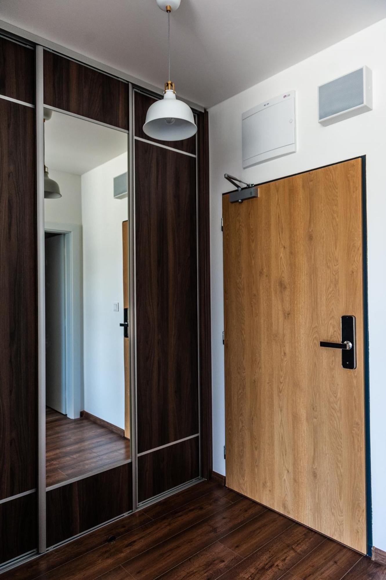 Apartmany Besen Bešeňová Esterno foto