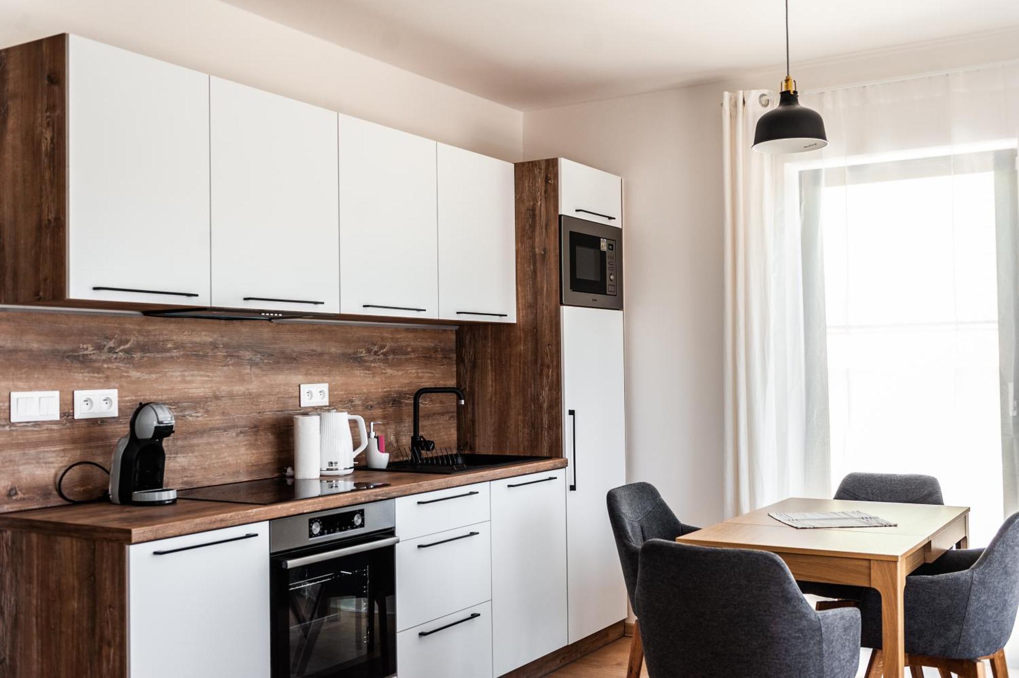 Apartmany Besen Bešeňová Esterno foto