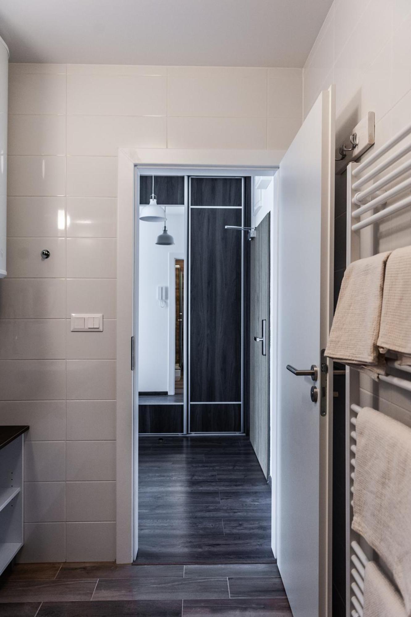 Apartmany Besen Bešeňová Esterno foto