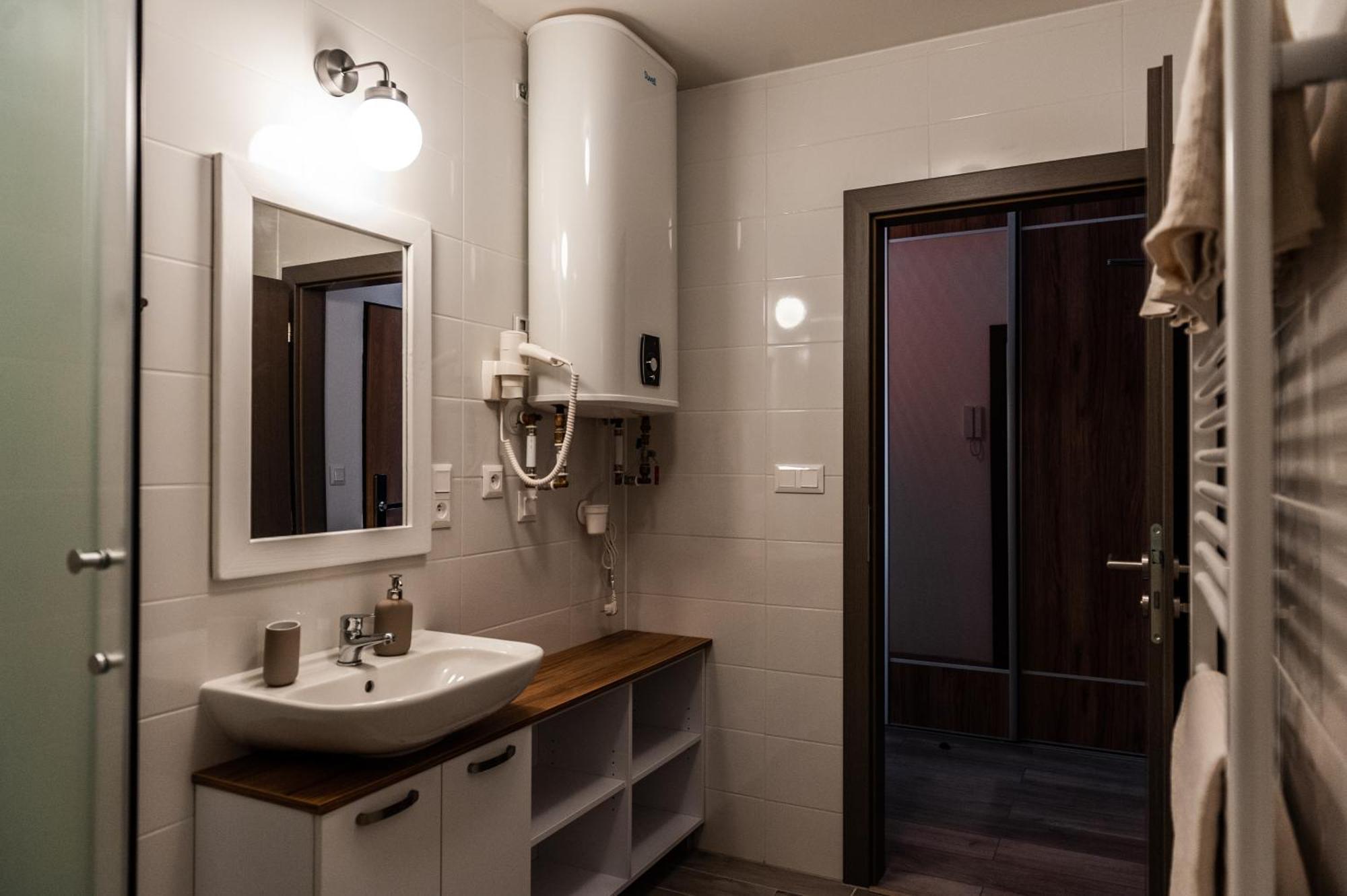 Apartmany Besen Bešeňová Esterno foto